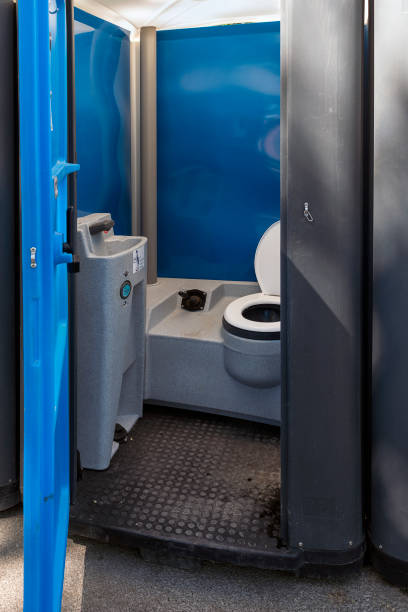 Portable Toilet Options We Offer in Glasgow, MT